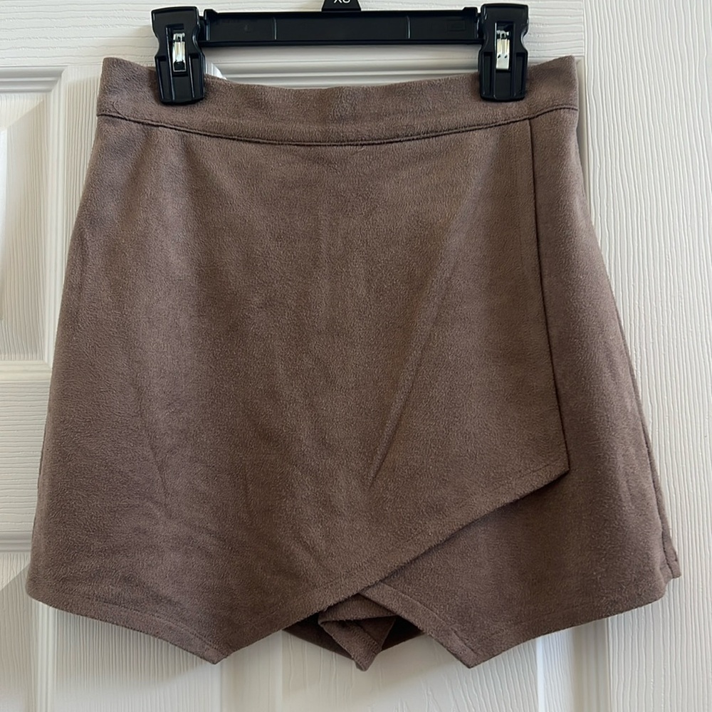 Brown suede skort